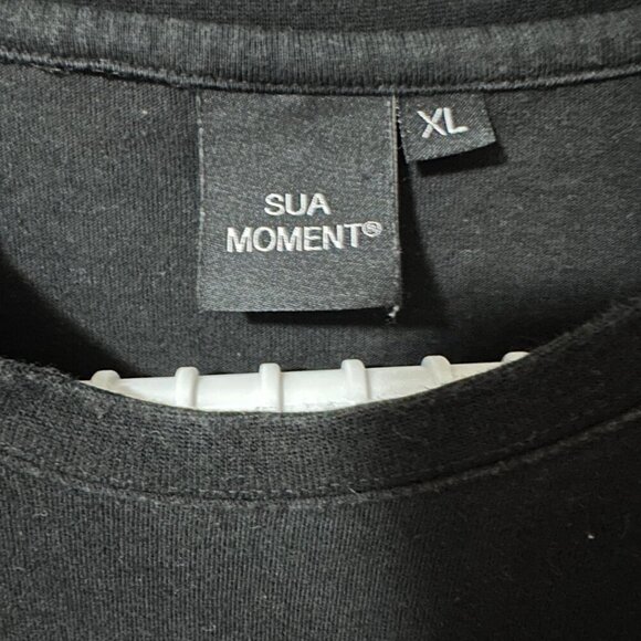 Sua Moment Claw Marks Graphic Black T-Shirt , Size XL - Picture 3 of 9